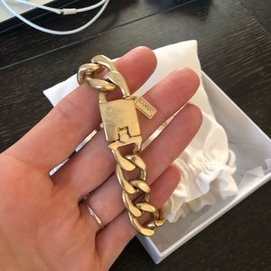 Gold link bracelet